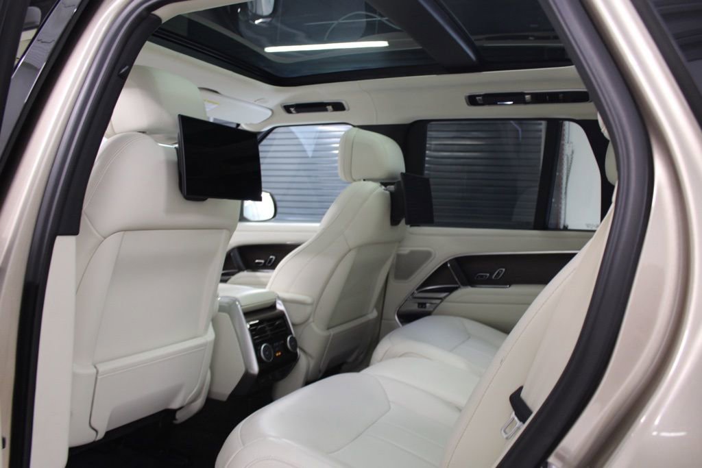 Used 2023 Land Rover Range Rover Autobiography image 41