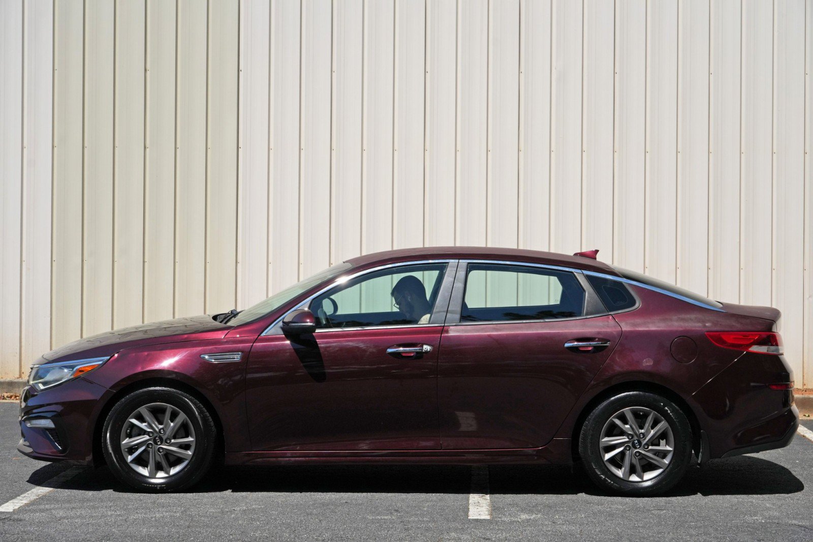 Used 2020 Kia Optima LX FWD image 40