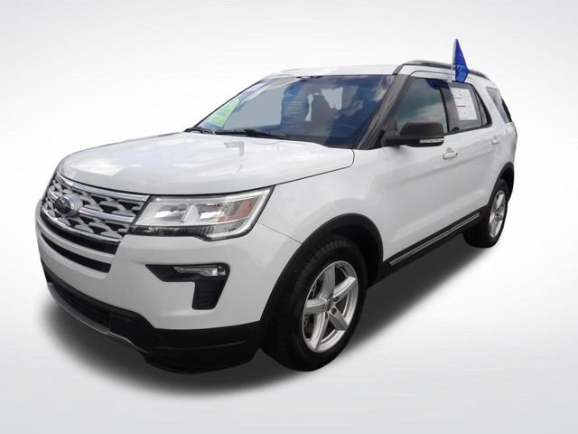 Certified 2019 Ford Explorer XLT w/ Equipment Group 201A FWD image 3