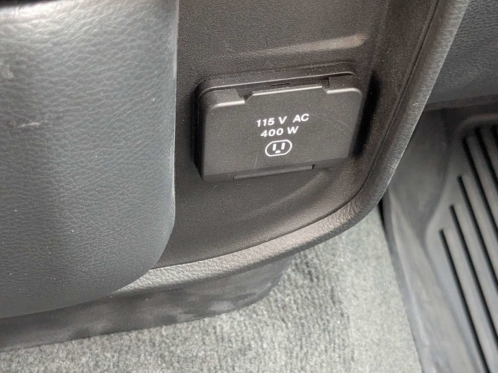 Used 2023 RAM 1500 Big Horn AWD/4WD image 24