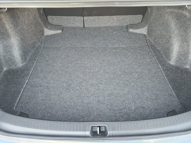 Certified 2025 Toyota Corolla LE FWD image 27