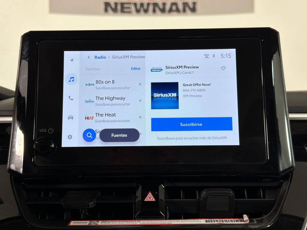 Used 2025 Toyota Corolla LE image 28