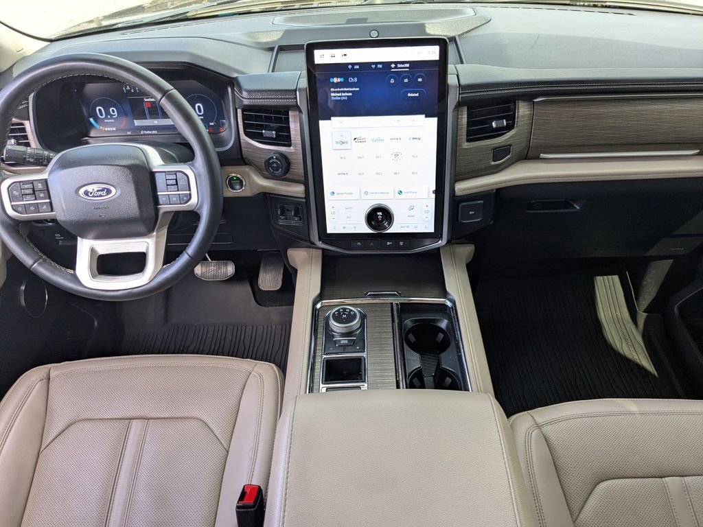 Used 2024 Ford Expedition Max Limited image 15