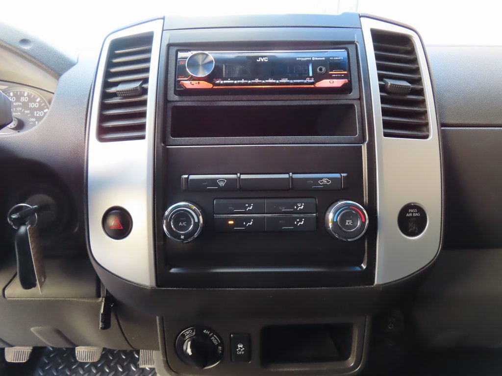 Used 2012 Nissan Frontier SV w/ SV Premium Utility Pkg image 14