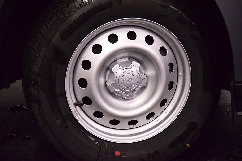 New 2025 Ford Maverick XL w/ Equipment Group 101A image 11