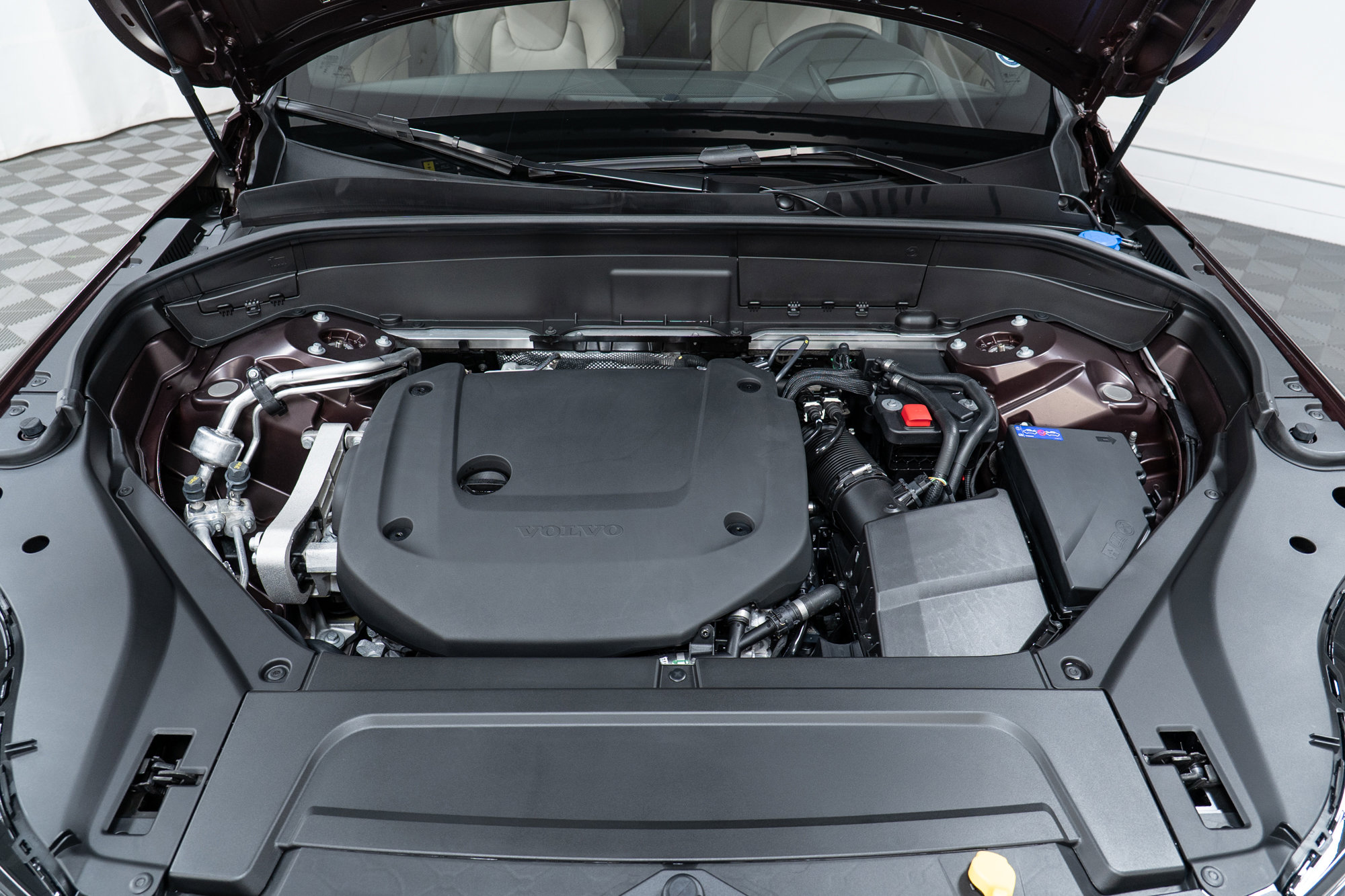 New 2026 Volvo XC90 B6 Ultra w/ Protection Package image 9