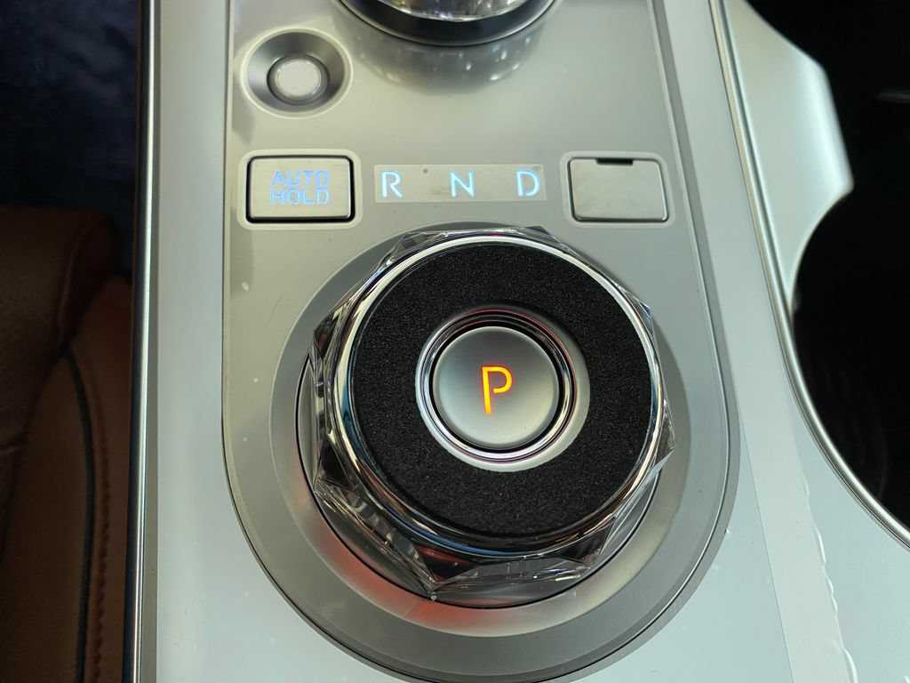 New 2026 Genesis GV70 2.5T Advanced AWD/4WD image 17