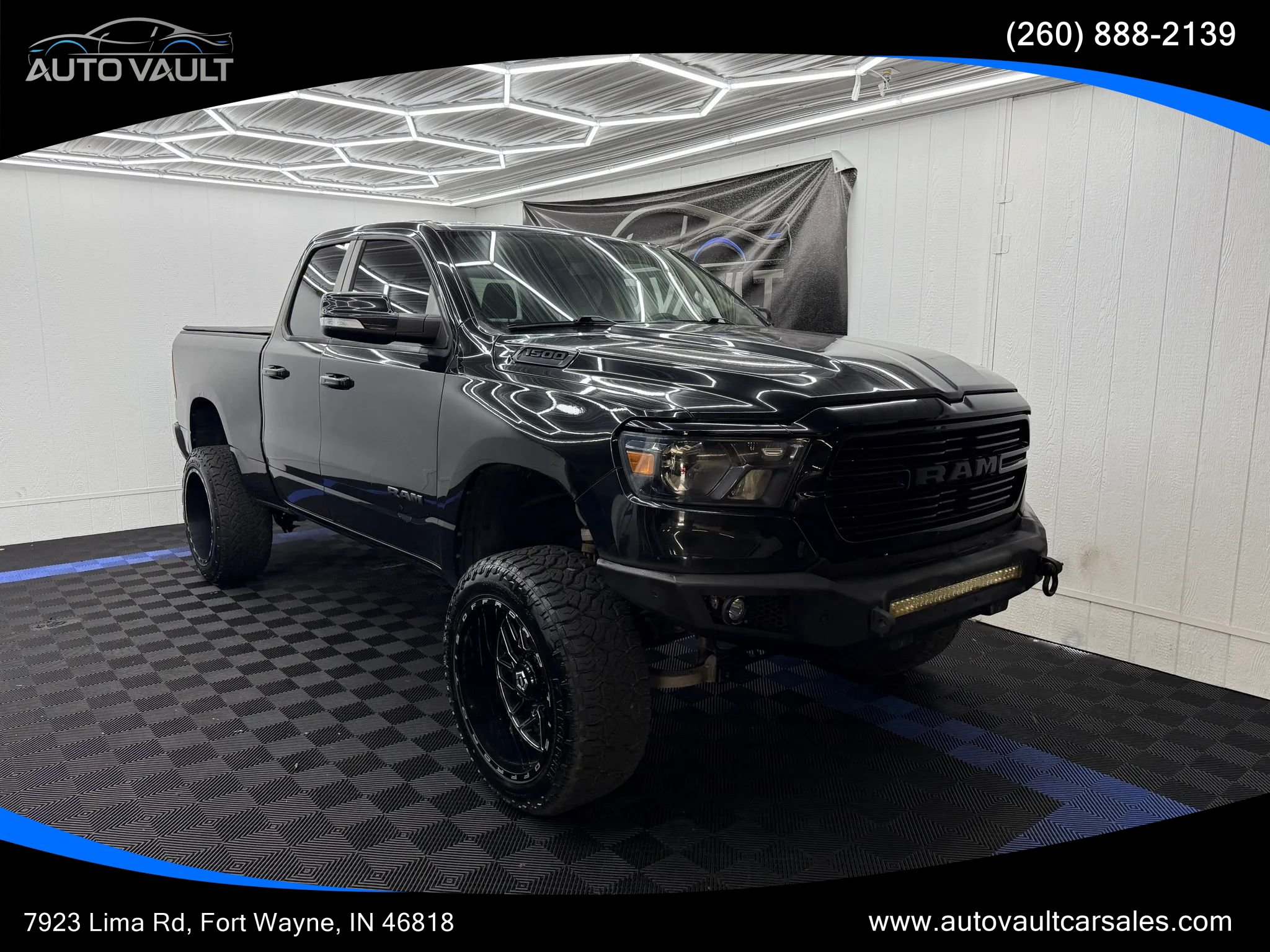 Used 2019 RAM 1500 Big Horn AWD/4WD image 1