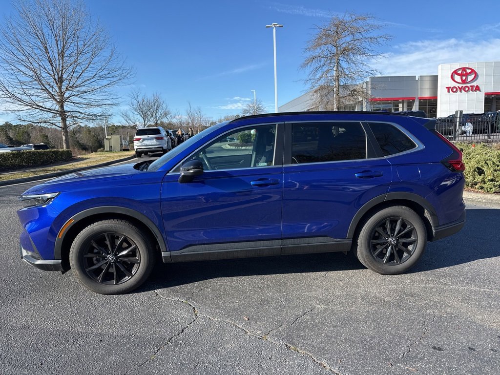 Used 2024 Honda CR-V Sport image 3