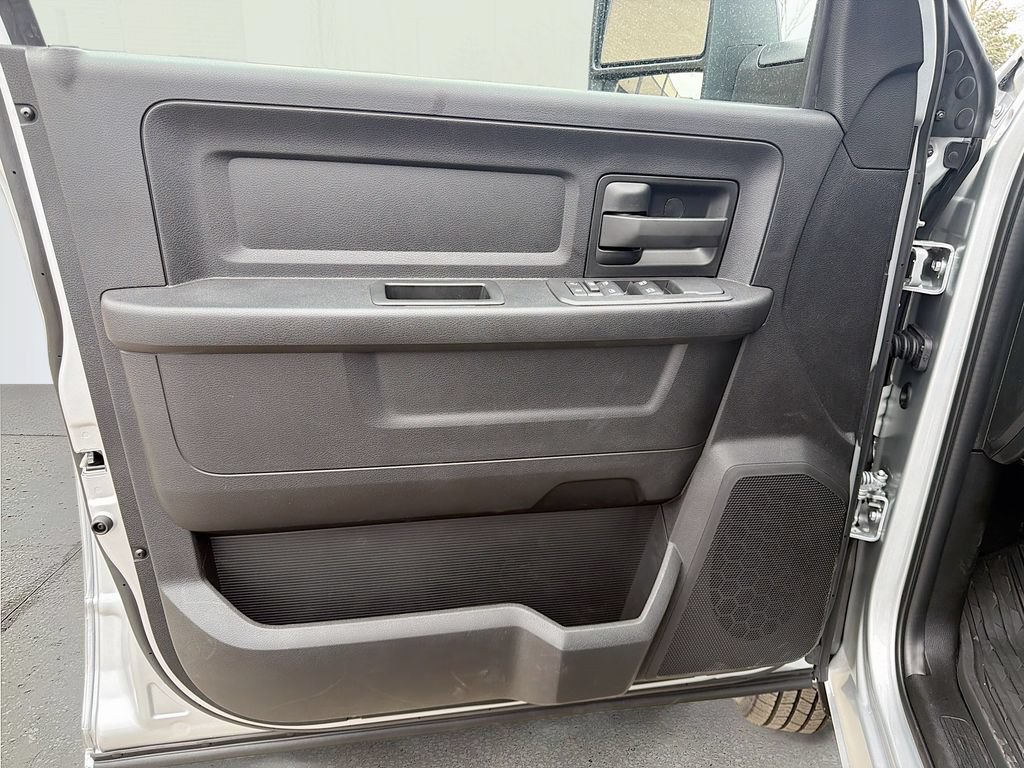 New 2026 RAM 3500 Tradesman w/ Chrome Appearance Group A AWD/4WD image 21