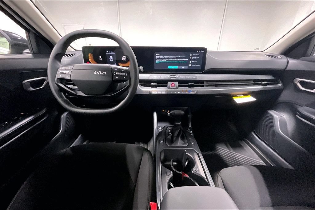 New 2026 Kia K4 FWD image 5