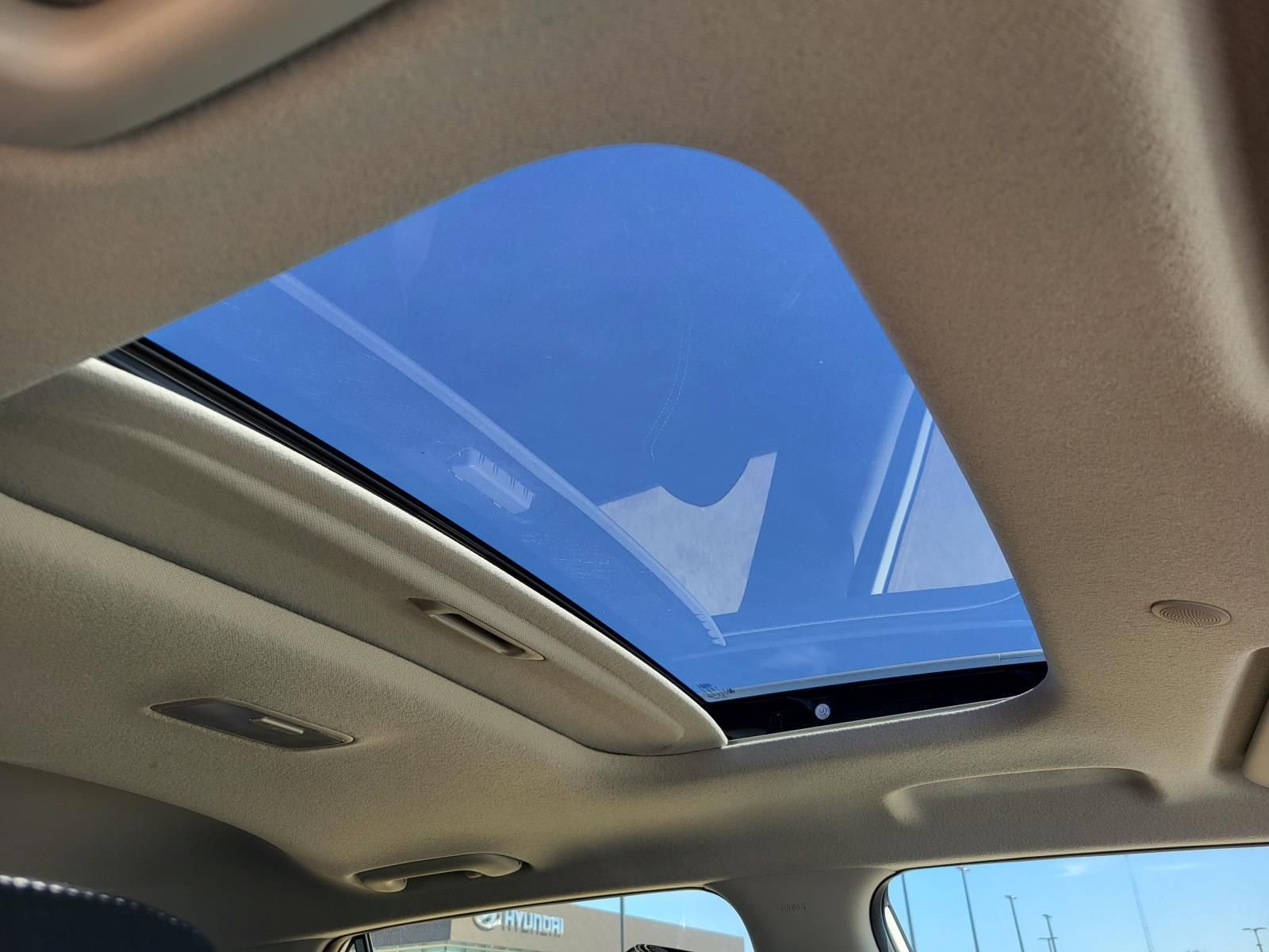 New 2026 Hyundai Venue SEL FWD image 8