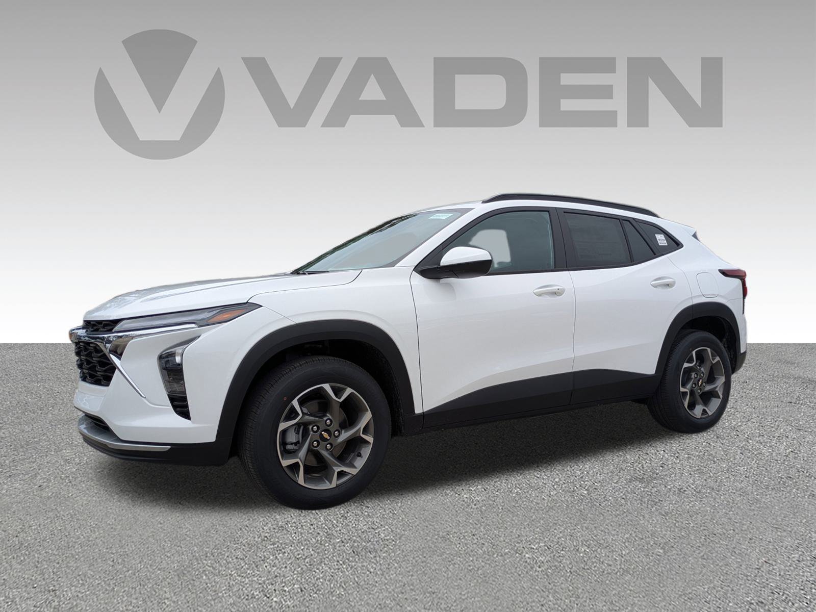 New 2026 Chevrolet Trax LT w/ Driver Confidence Package FWD video 2