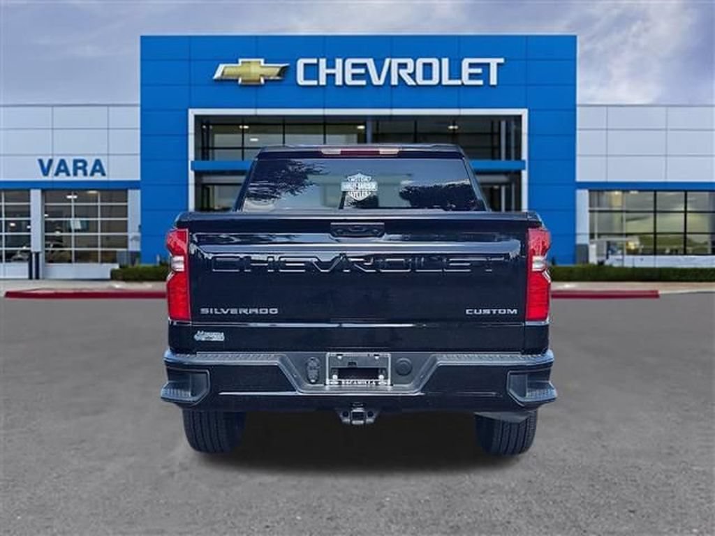 Certified 2025 Chevrolet Silverado 1500 Custom AWD/4WD image 4