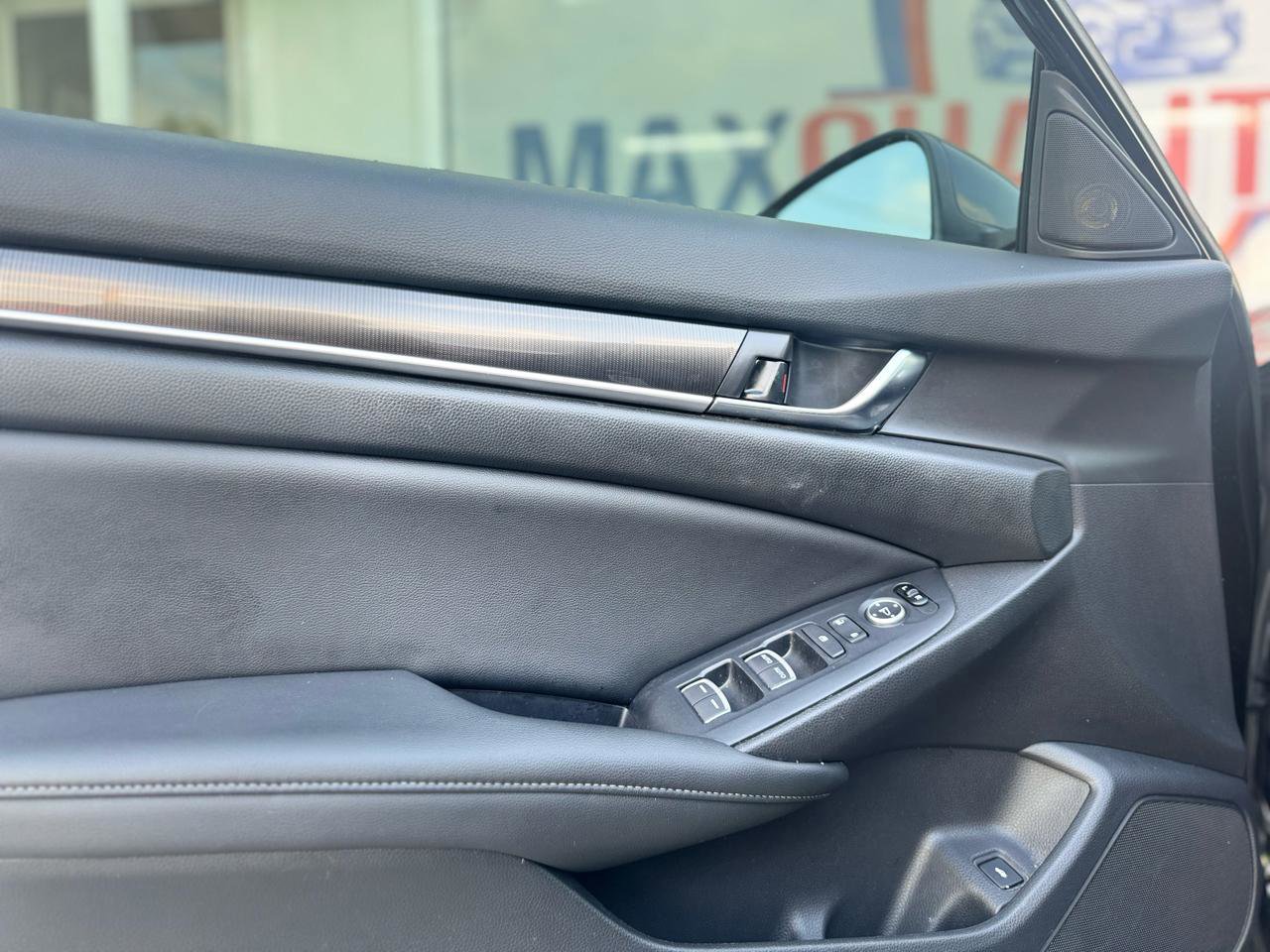 Used 2020 Honda Accord Sport image 39