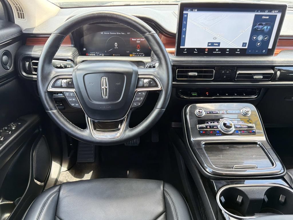 Used 2023 Lincoln Nautilus Reserve w/ Monochromatic Package AWD/4WD image 18