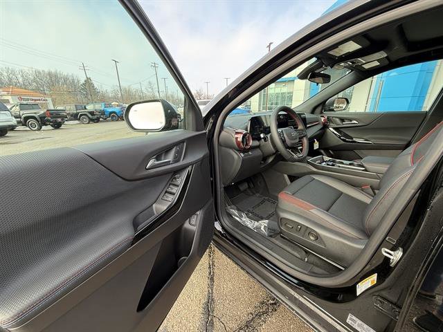 New 2026 Chevrolet Equinox RS image 11