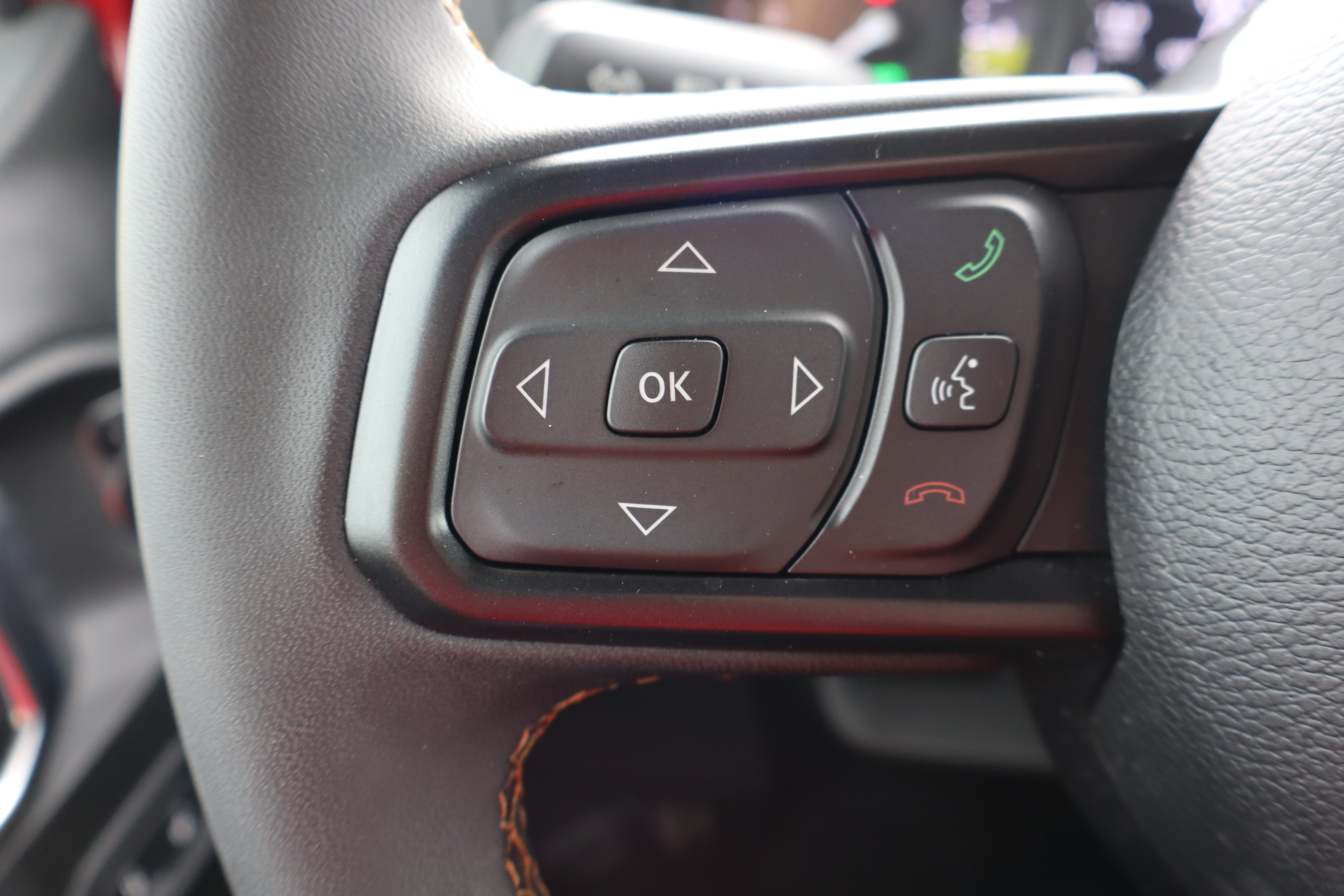 Used 2024 Jeep Wrangler Unlimited AWD/4WD image 16