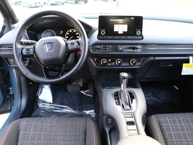 Used 2025 Honda HR-V Sport image 18