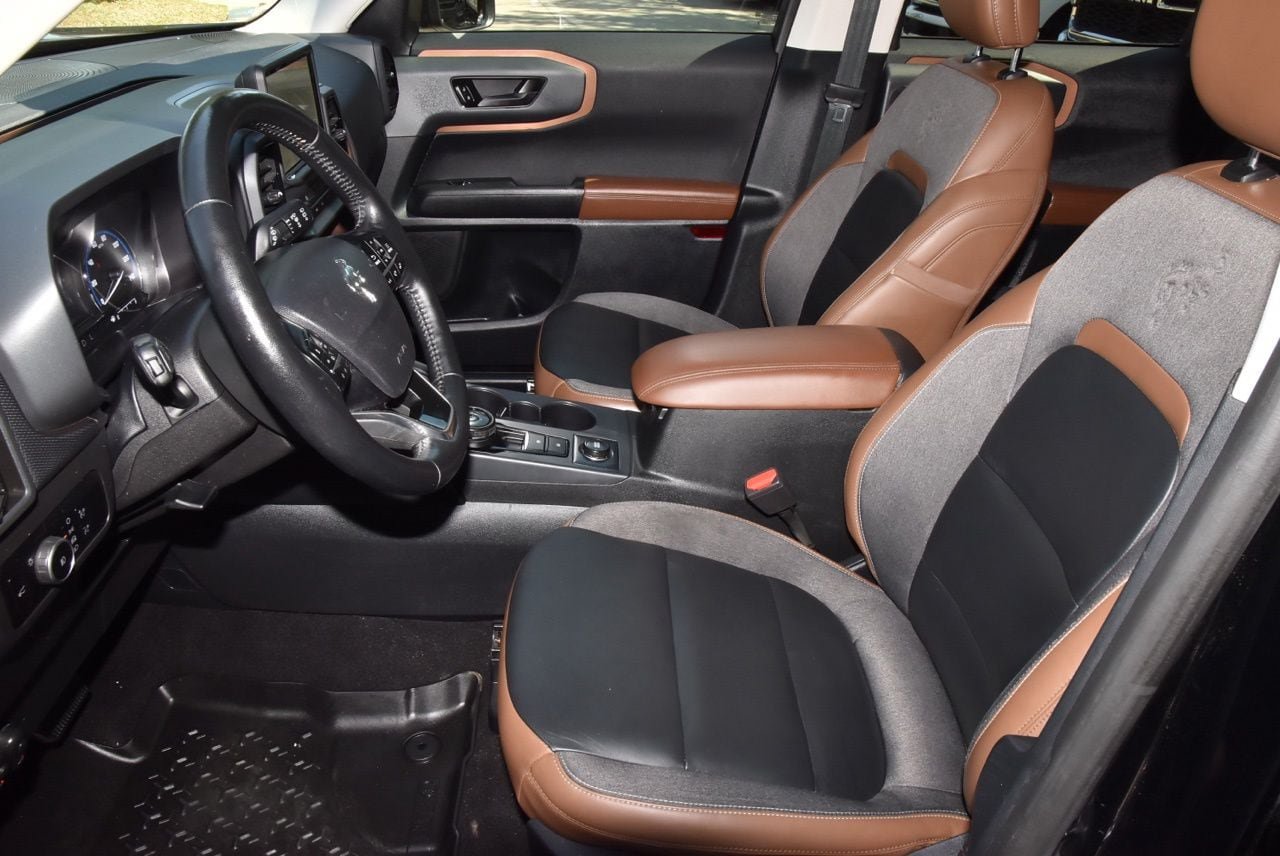 Used 2023 Ford Bronco Sport Outer Banks w/ Tech Package AWD/4WD image 13