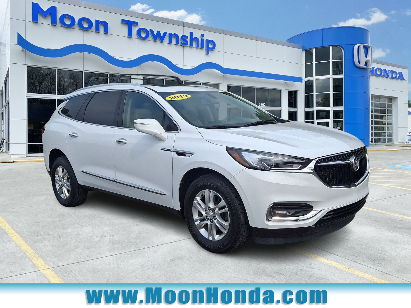 Used 2019 Buick Enclave Essence AWD/4WD image 1