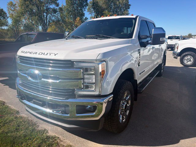 Used 2019 Ford F250 Lariat w/ Lariat Ultimate Package AWD/4WD image 3
