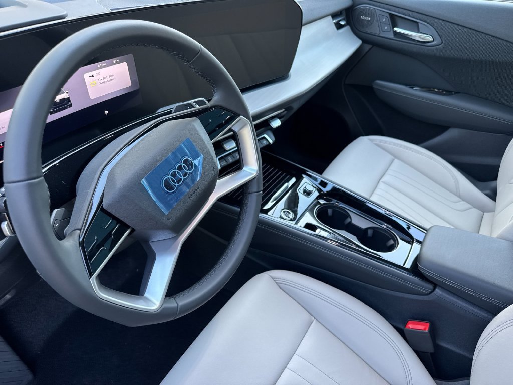 New 2026 Audi Q3 quattro 2.0T AWD/4WD image 11