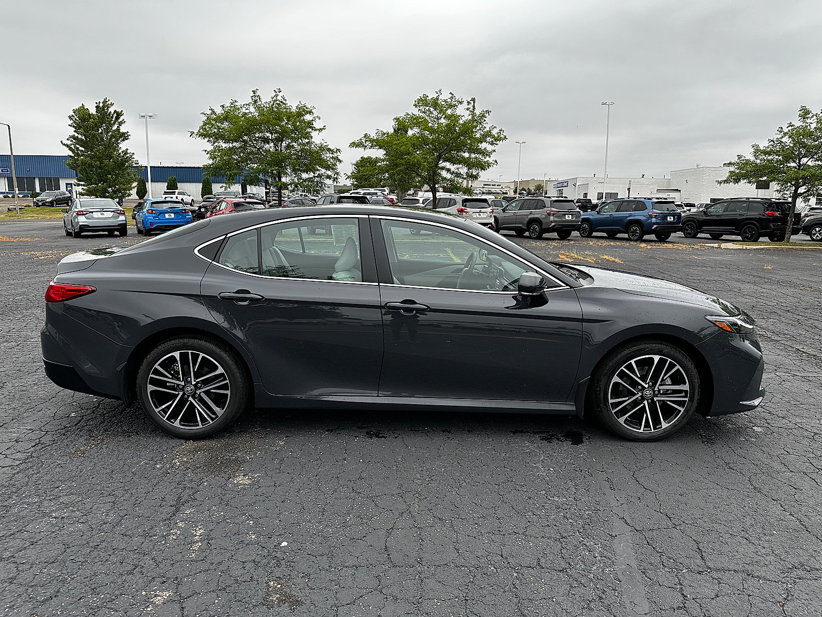 Used 2026 Toyota Camry XLE FWD image 2