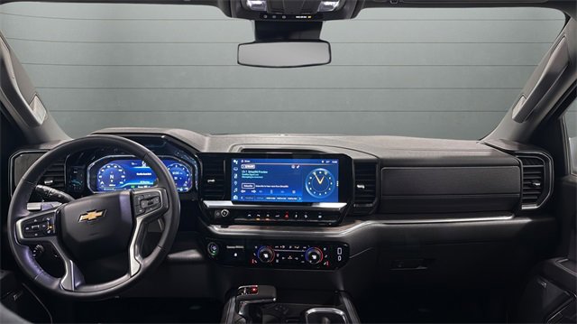 Used 2023 Chevrolet Silverado 1500 LTZ image 10