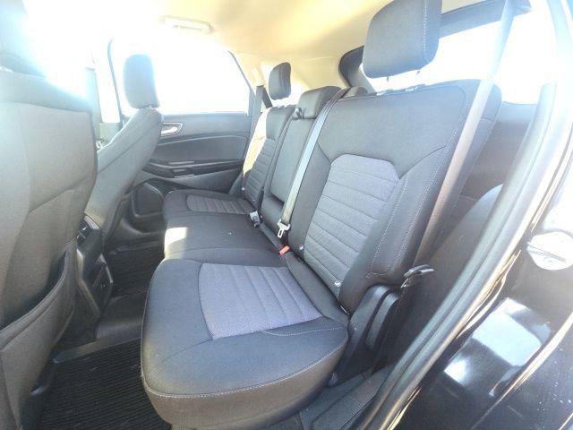 Used 2024 Ford Edge SE w/ Black Appearance Package image 19