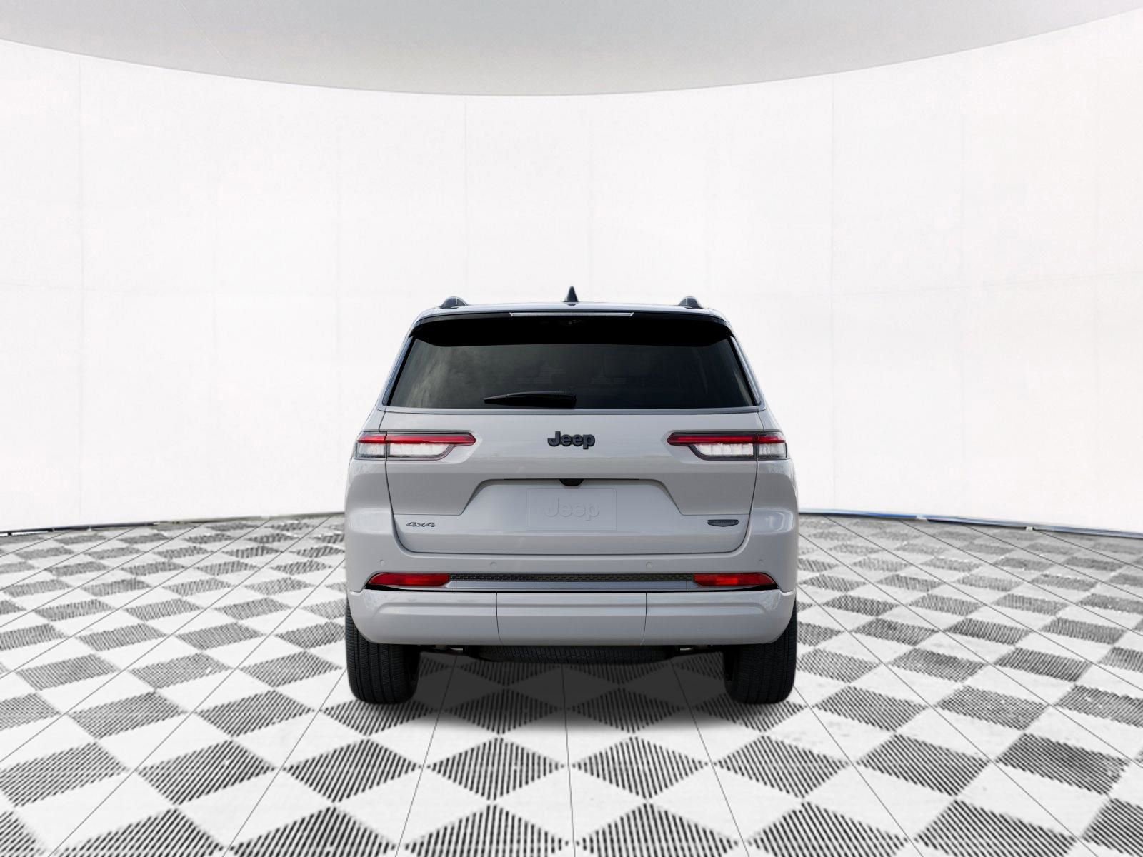 New 2026 Jeep Grand Cherokee L Summit AWD/4WD image 10