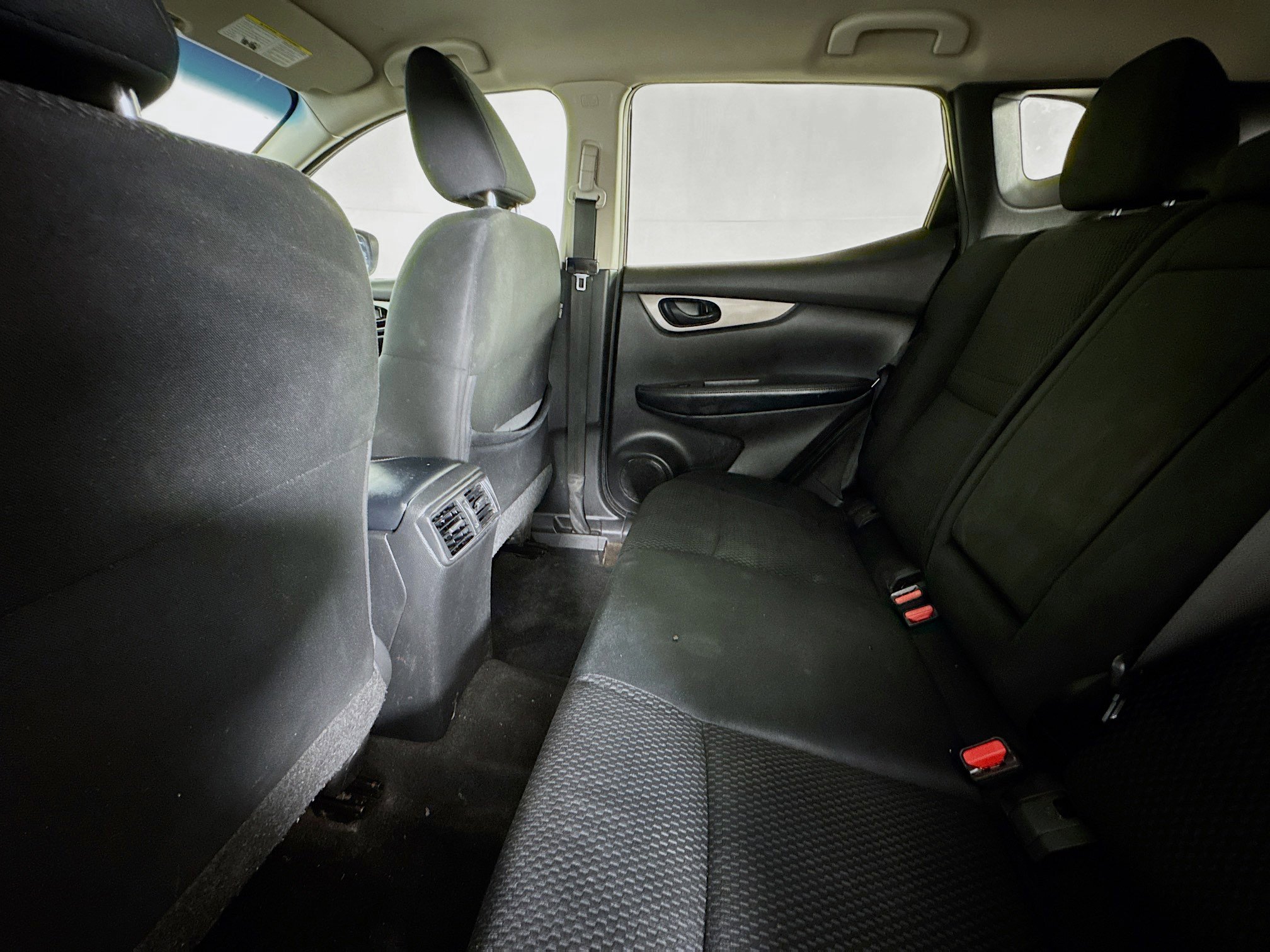 Used 2020 Nissan Rogue Sport S w/ Appearance Package FWD image 23
