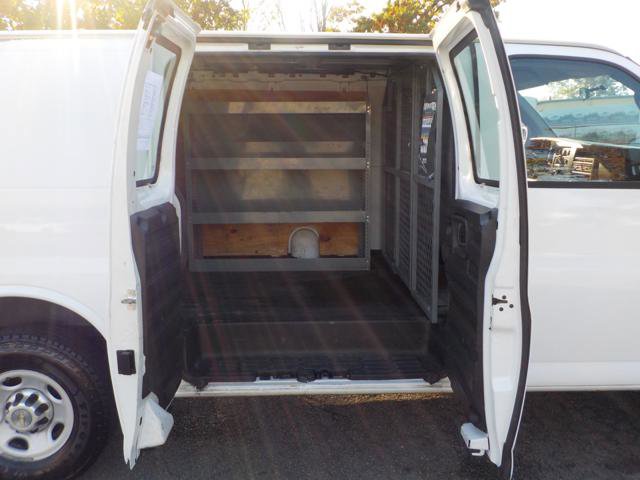 Used 2012 Chevrolet Express 3500 image 16
