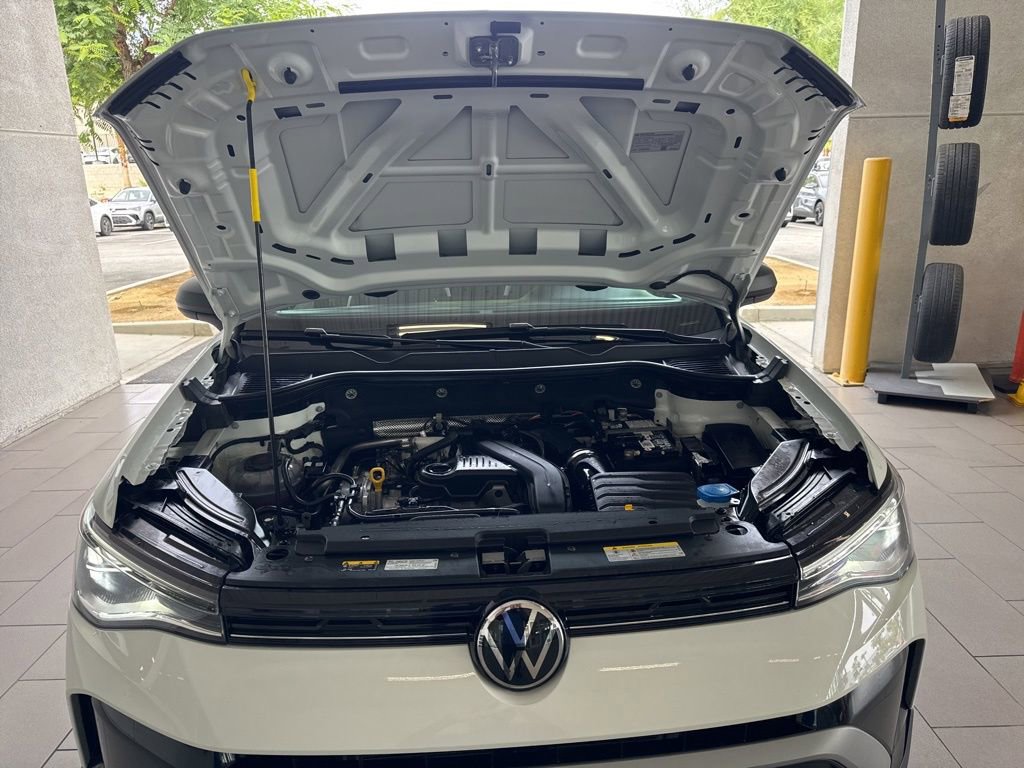 Used 2025 Volkswagen Taos S FWD image 18