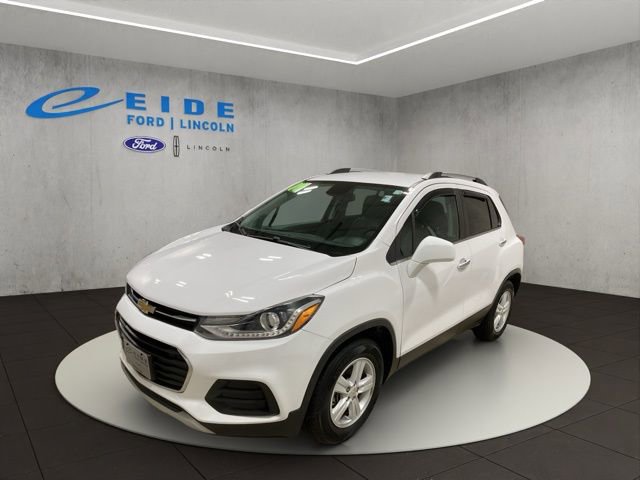 Used 2019 Chevrolet Trax LT w/ LT Convenience Package image 5