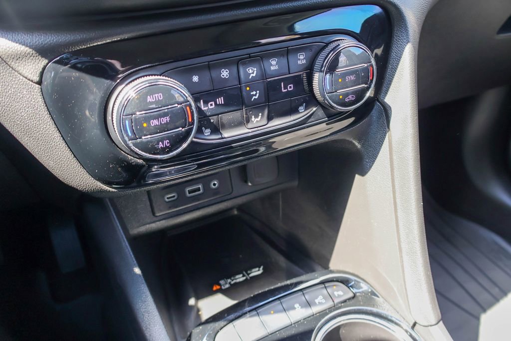 Used 2023 Buick Encore GX Essence w/ Advanced Technology Package image 16