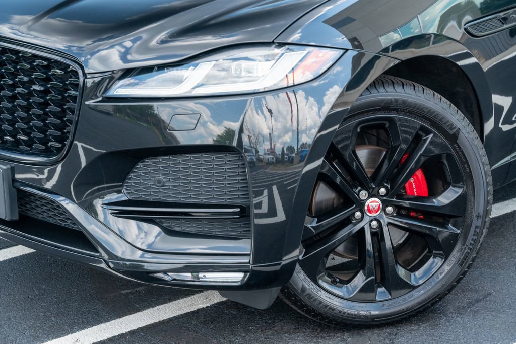 Used 2023 Jaguar F-PACE S AWD/4WD image 3