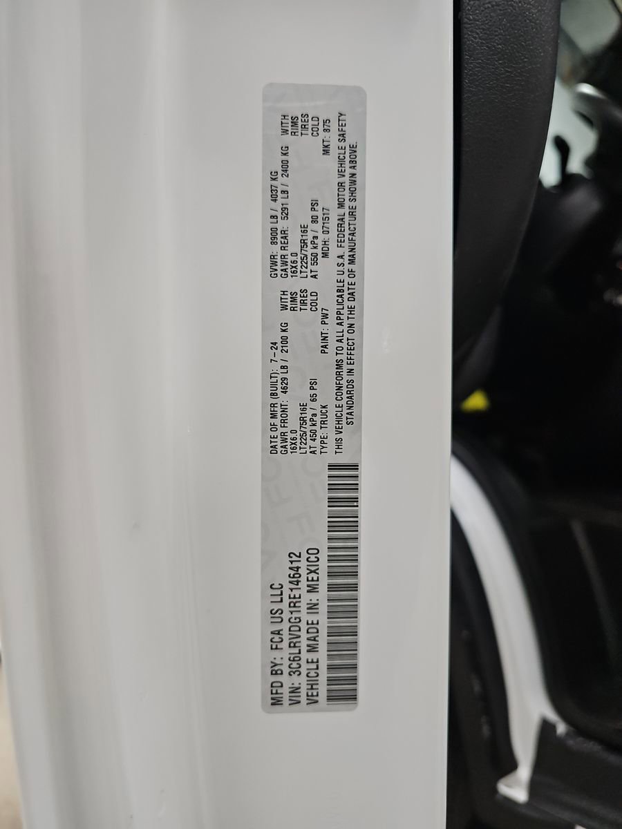 Used 2024 RAM ProMaster 2500 w/ Convenience Group FWD image 14