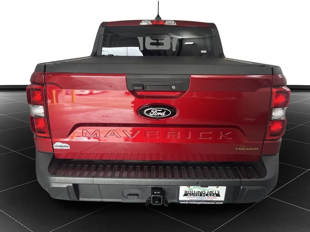 Used 2025 Ford Maverick Tremor AWD/4WD image 4