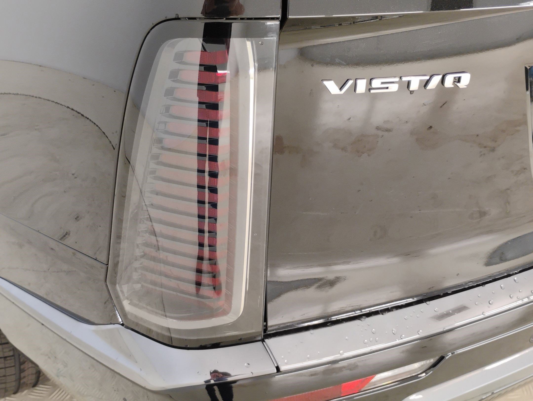 New 2026 Cadillac Vistiq Sport w/ LPO, Floor Liner Package image 13