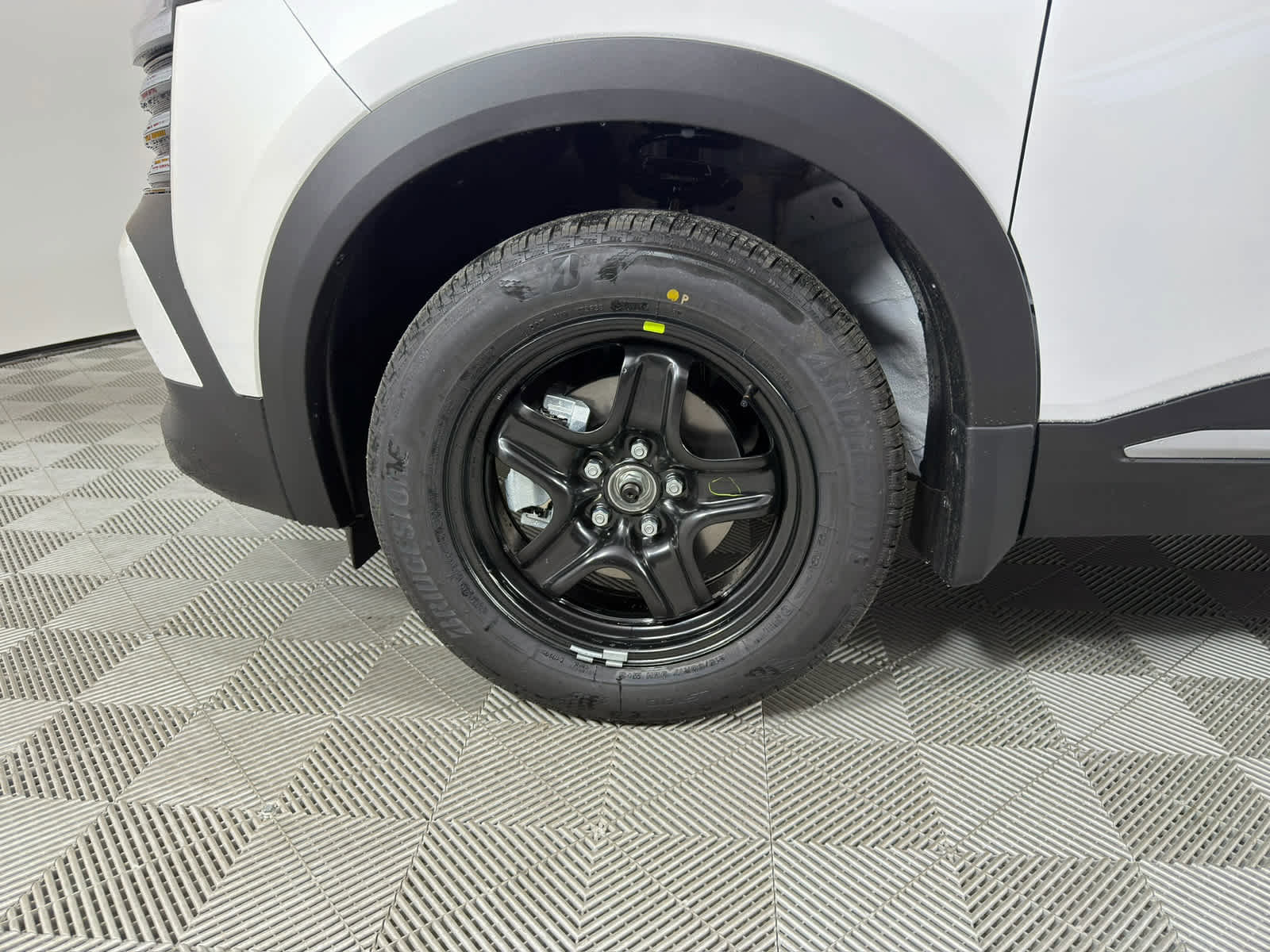 New 2026 Nissan Kicks SV w/ SV Premium Package image 10