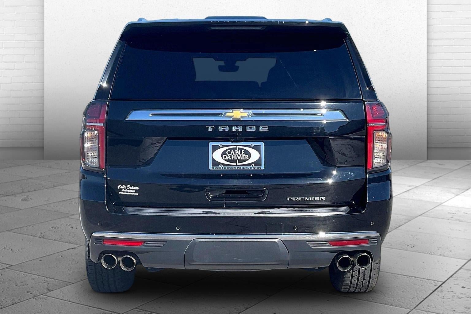 Used 2021 Chevrolet Tahoe Premier w/ Premium Package AWD/4WD image 3