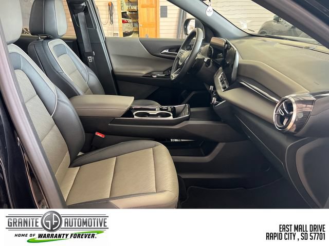 Used 2026 Chevrolet Equinox LT w/ Convenience Package II AWD/4WD image 35
