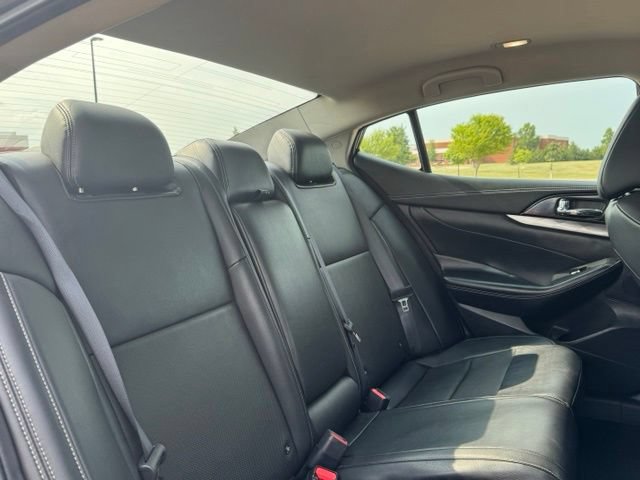 Used 2021 Nissan Maxima 3.5 SV w/ Floor Mat Group FWD image 28