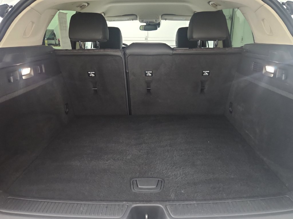 Used 2022 Buick Envision Preferred w/ Safety Package FWD image 34