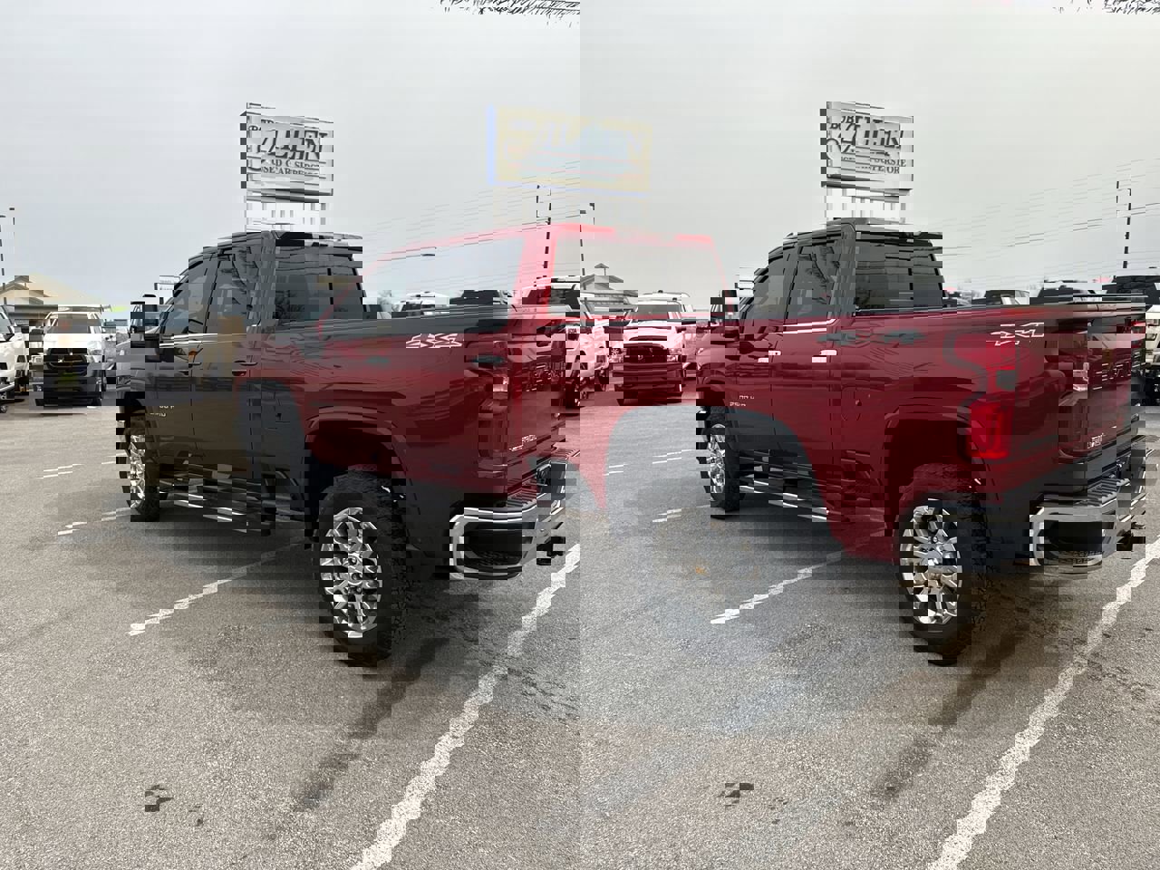 Used 2024 Chevrolet Silverado 2500 LTZ w/ LTZ Premium Package image 12