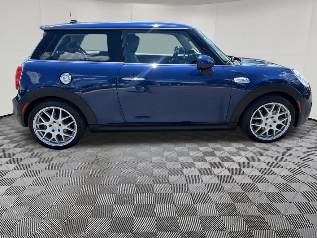 Used 2014 MINI Cooper S FWD image 10
