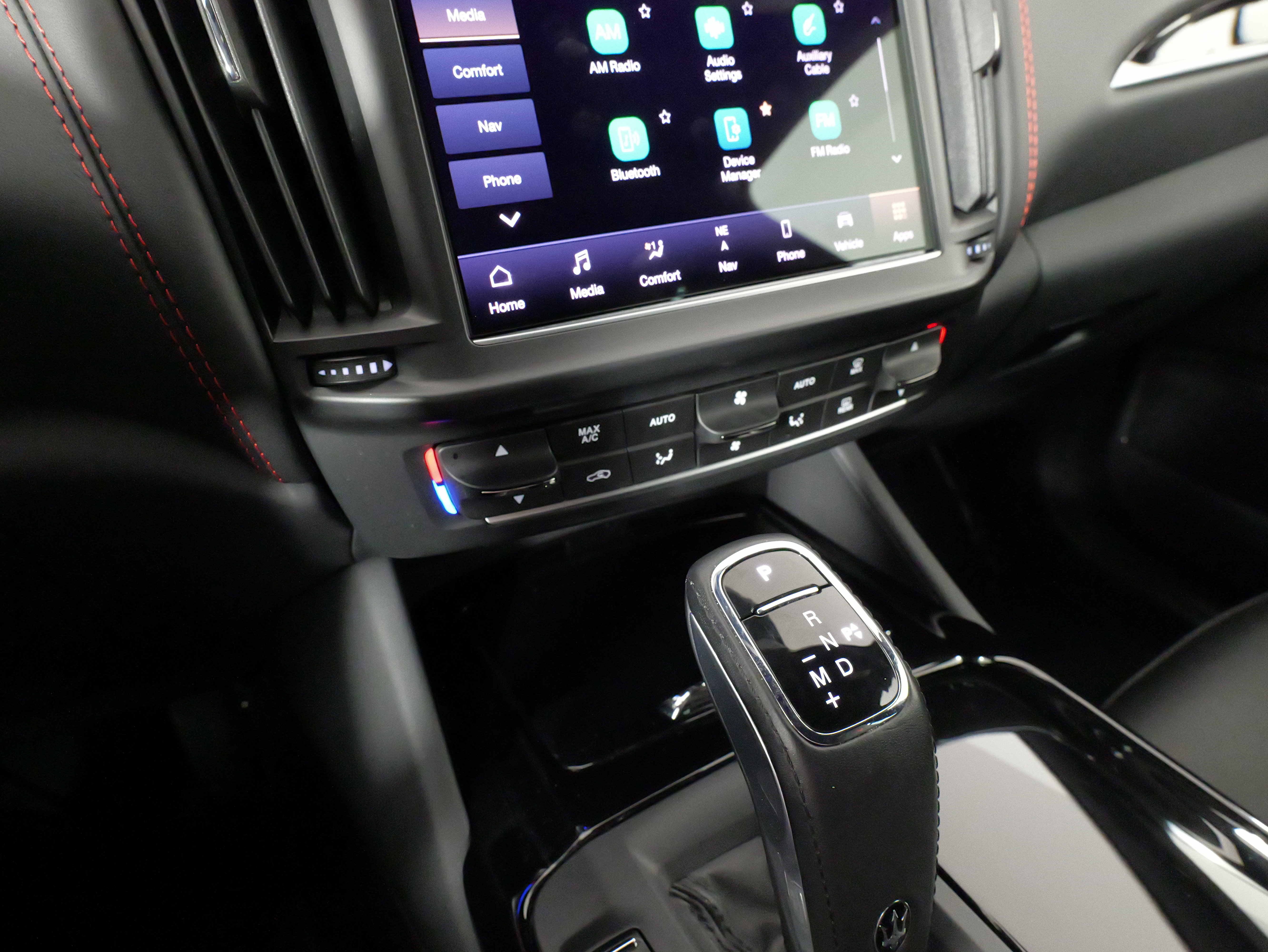 Used 2024 Maserati Levante GT Ultima image 57