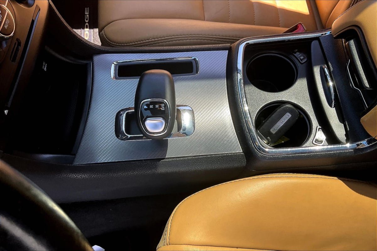 Used 2012 Dodge Charger SXT Plus RWD image 17