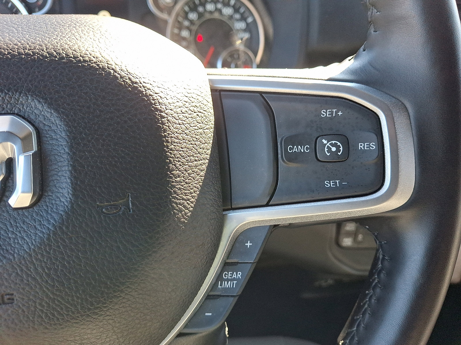 Used 2024 RAM 2500 Big Horn w/ Bed Utility Group image 21